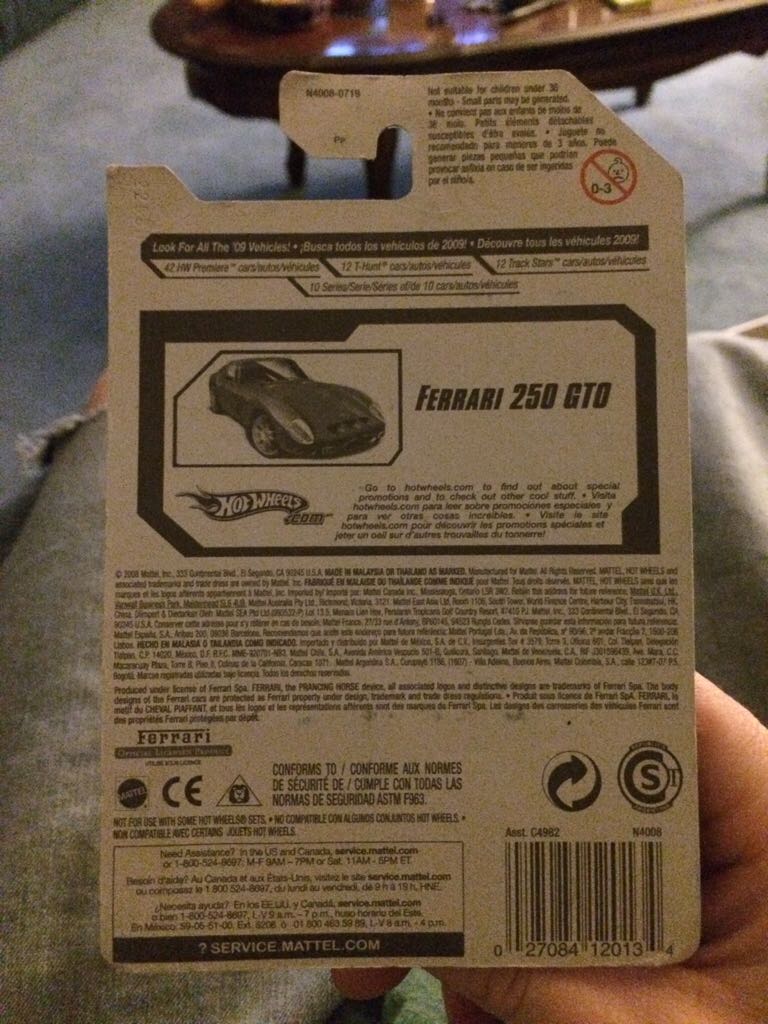 Ferrari 250 GTO - 2009 - HW Premiere toy car collectible - Main Image 2