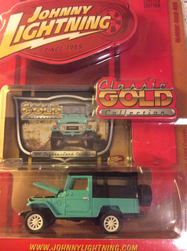 Johnny Lightning - ’80 Toyota Land Cruiser - 2008 Johnny Lightning - Classic Gold R39 toy car collectible - Main Image 1