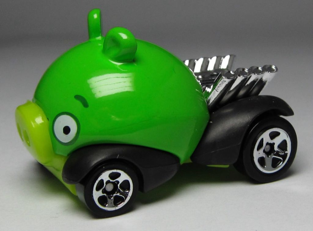 Angry Birds Minion Pig - 2012 HW Imagination toy car collectible - Main Image 2