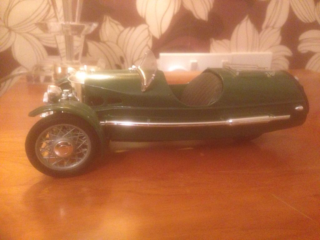 1958 Chevrolet LCF & Moon-Pie Trailer