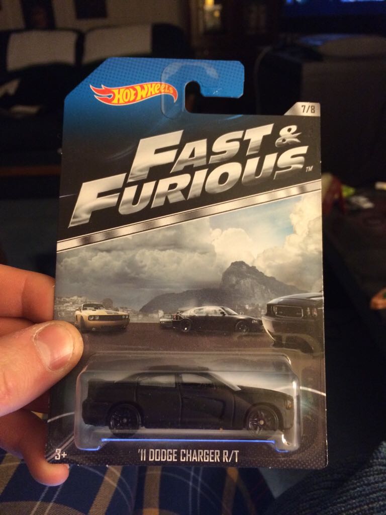 7. ’11 Dodge Charger R/T - Fast & Furious (2013) toy car collectible - Main Image 2