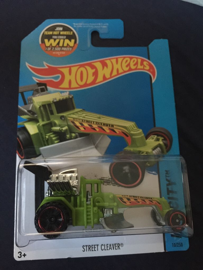 Street Cleaver ‘15 - 2015 HW City - City Works toy car collectible - Main Image 2