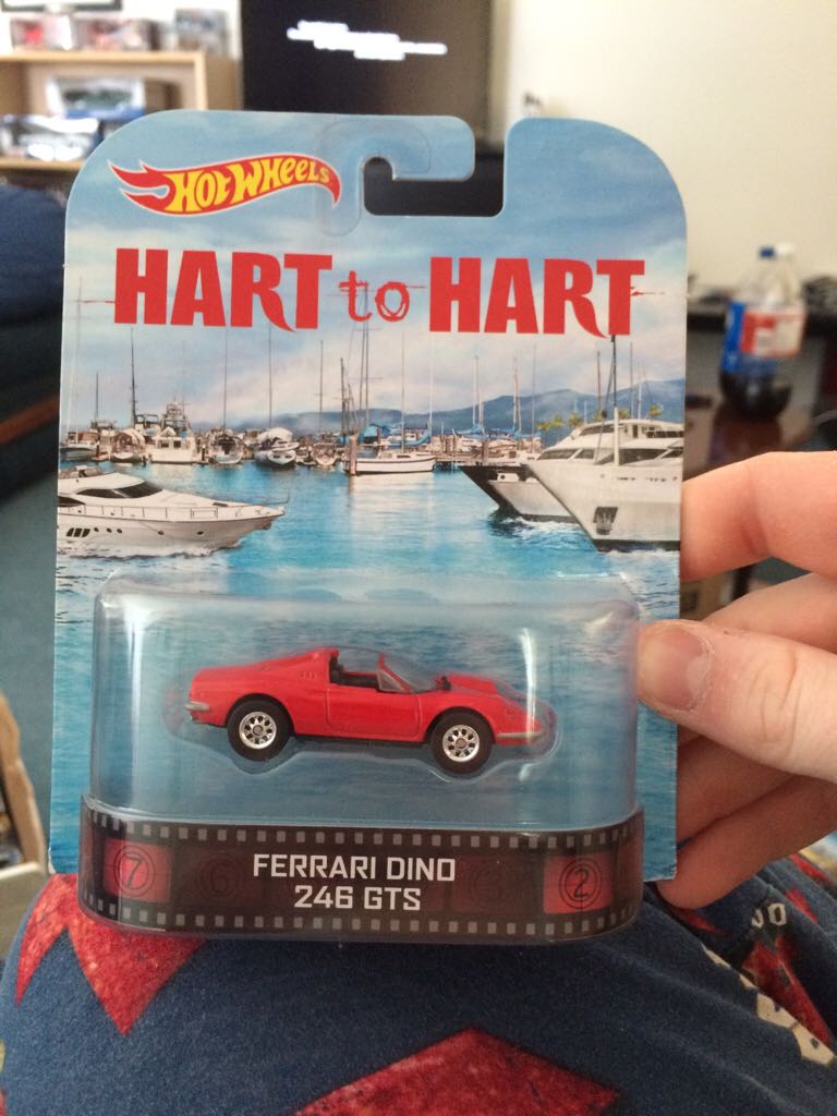 3.Ferrari Dino 246 GT - Hot Wheels Entertainment - Mix B (2014) toy car collectible - Main Image 2