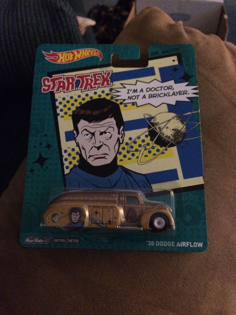 4.’38 Dodge Airflow - Pop Culture - Star Trek (2014) toy car collectible - Main Image 2