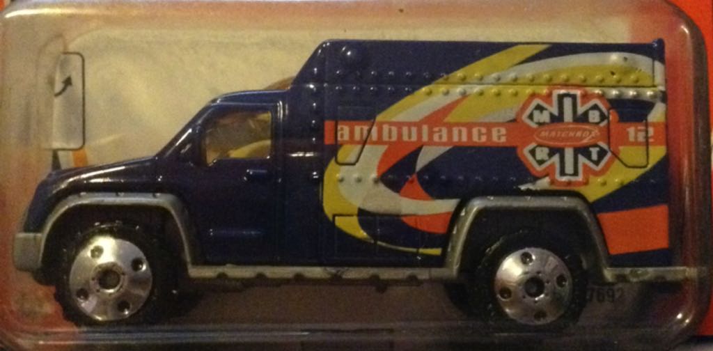 Ambulance  - Hero City toy car collectible - Main Image 2