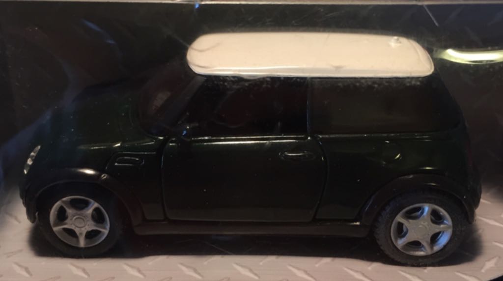 Mini Cooper - Power Racer toy car collectible - Main Image 2