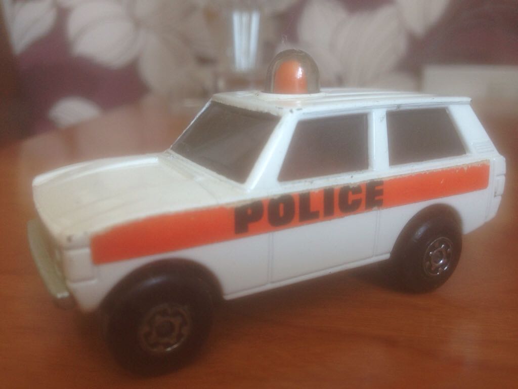 Matchbox - 1-75 Superfast toy car collectible - Main Image 1