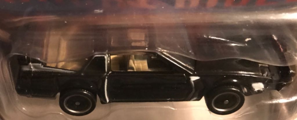 K.I.T.T. Super Pursuit Mode - Retro Entertainment toy car collectible - Main Image 2