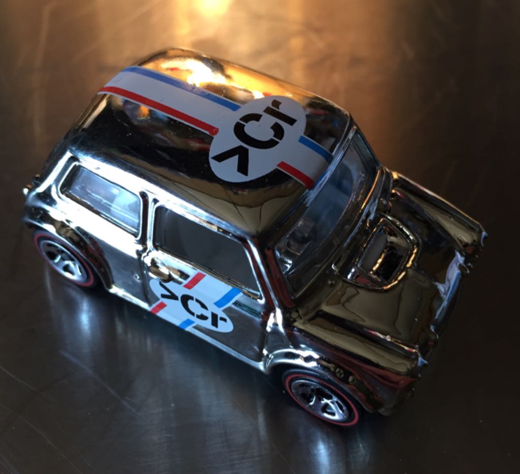 Morris Mini - HW Super Chromes toy car collectible - Main Image 2