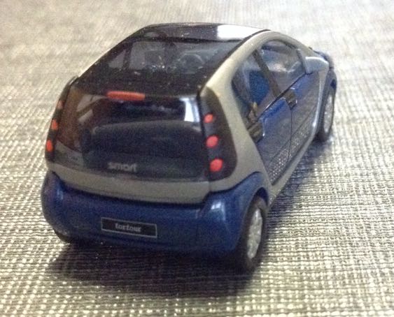 Smart Forfour  toy car collectible - Main Image 2