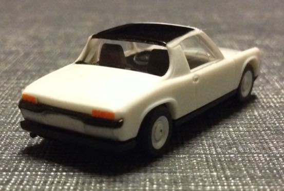 Porsche 914  toy car collectible - Main Image 2