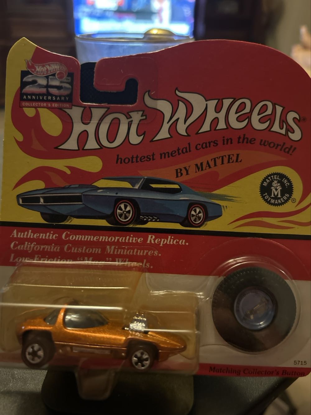 Silhouette - Box 1 toy car collectible - Main Image 2