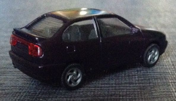 Seat Cordoba  toy car collectible - Main Image 2