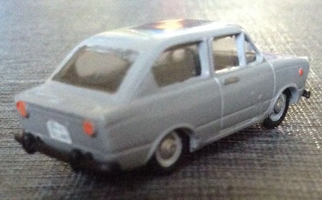 Seat 850  toy car collectible - Main Image 2