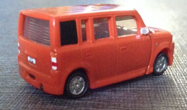Scion XB   toy car collectible - Main Image 2