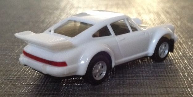 Porsche 911 Turbo  toy car collectible - Main Image 2