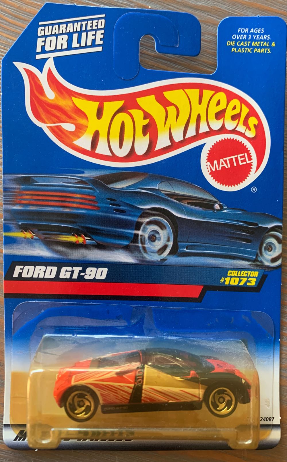 Ford GT-90 - 1999 Hot Wheels toy car collectible - Main Image 3