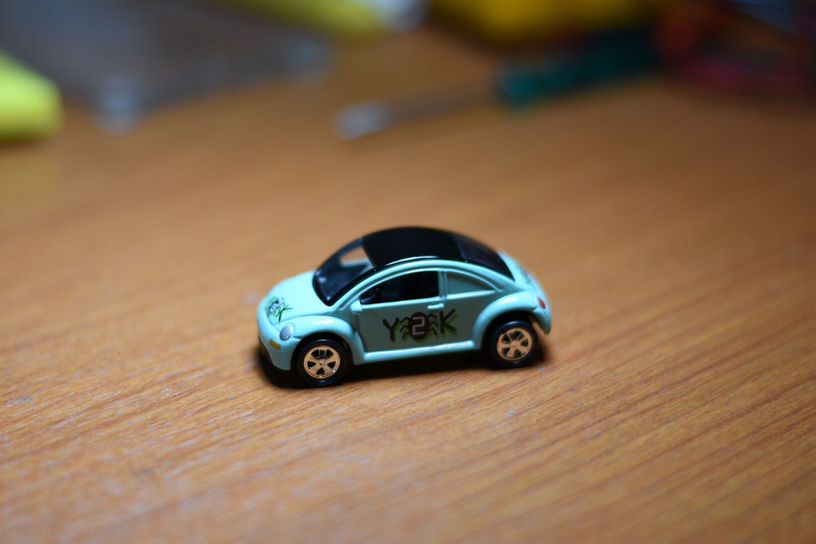 VW Concept One - JL .com Races toy car collectible - Main Image 3