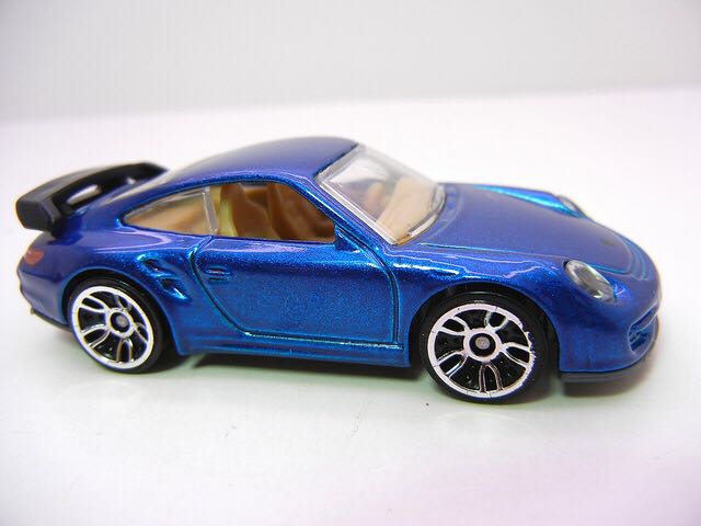 Porsche 911 GT2 - 2012 - HW All Stars toy car collectible - Main Image 2