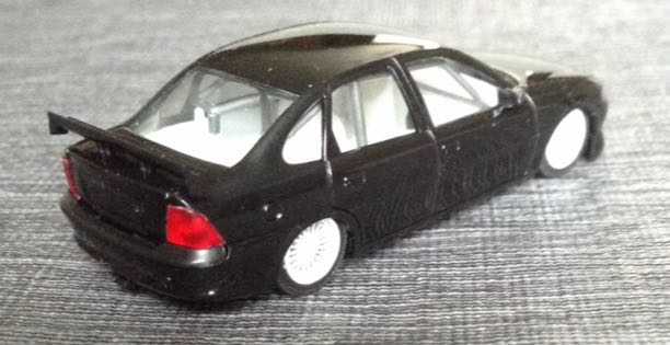 Opel Vectra B STW  toy car collectible - Main Image 2