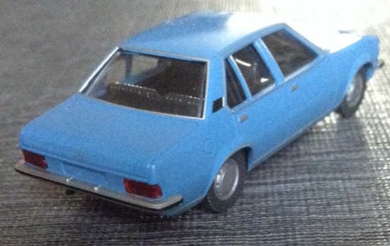 Opel Record D  toy car collectible - Main Image 2