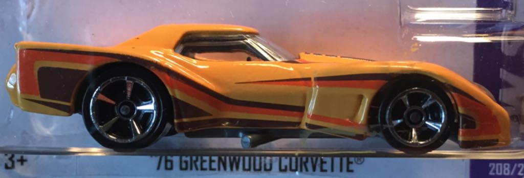 Greenwood Corvette (1976) - HW Showroom toy car collectible - Main Image 2