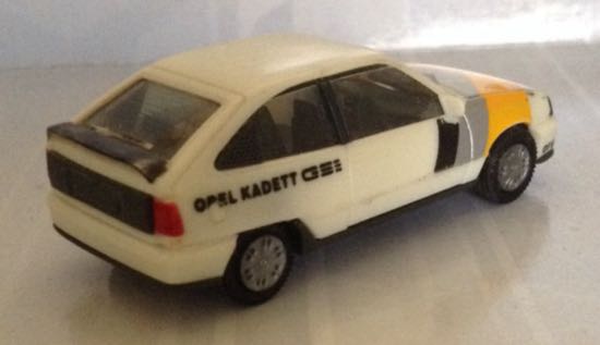Opel Kadett E GSI - Rally toy car collectible - Main Image 2