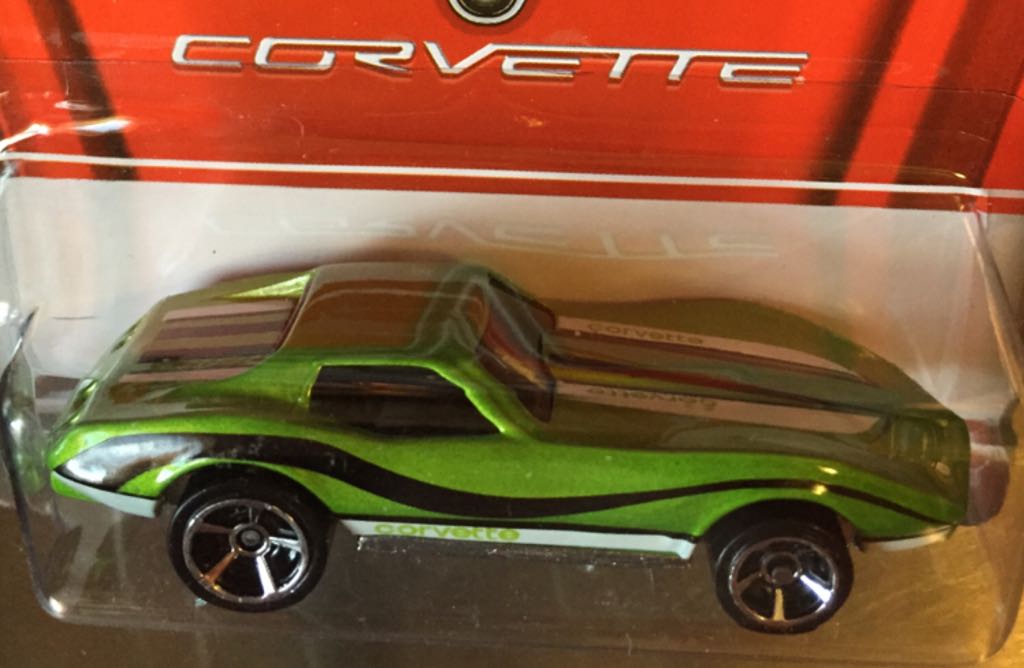 Corvette Stingray - Hw Corvette 60th Anniversary toy car collectible - Main Image 2