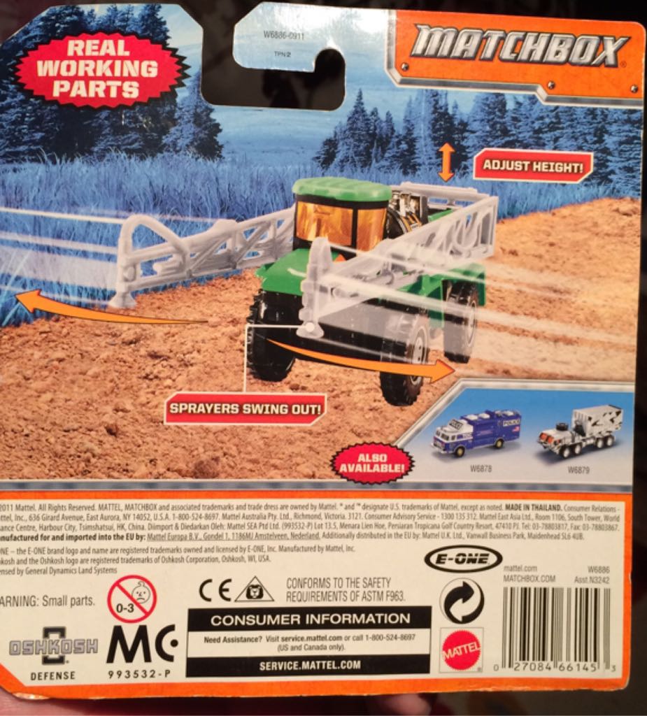 Matchbox Crop Sprayer - 2021 Matchbox Working Rigs toy car collectible - Main Image 2