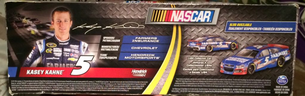 Nascar 5 Farmers Insurance - Nascar Authentics toy car collectible - Main Image 2