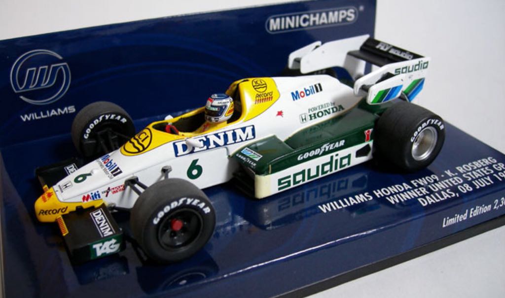 Williams FW09 - Minichamps toy car collectible - Main Image 2
