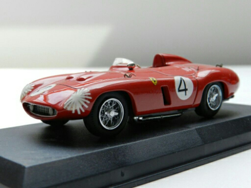 1954 Ferrari 750 Monza  toy car collectible - Main Image 2