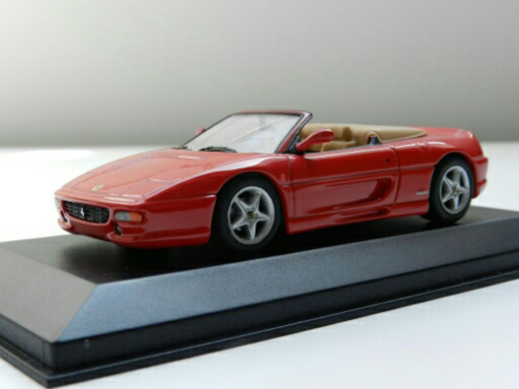 1994 Ferrari F355 Spider - Ferrari/Porsche/D-Autos toy car collectible - Main Image 2
