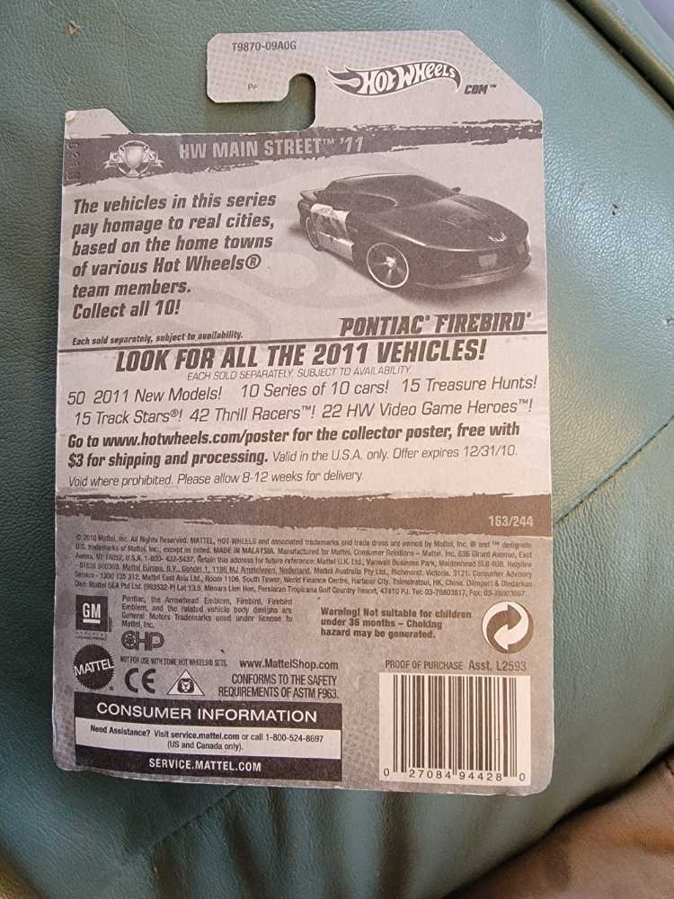 Pontiac Firebird - HW Main Street ’11 toy car collectible - Main Image 2