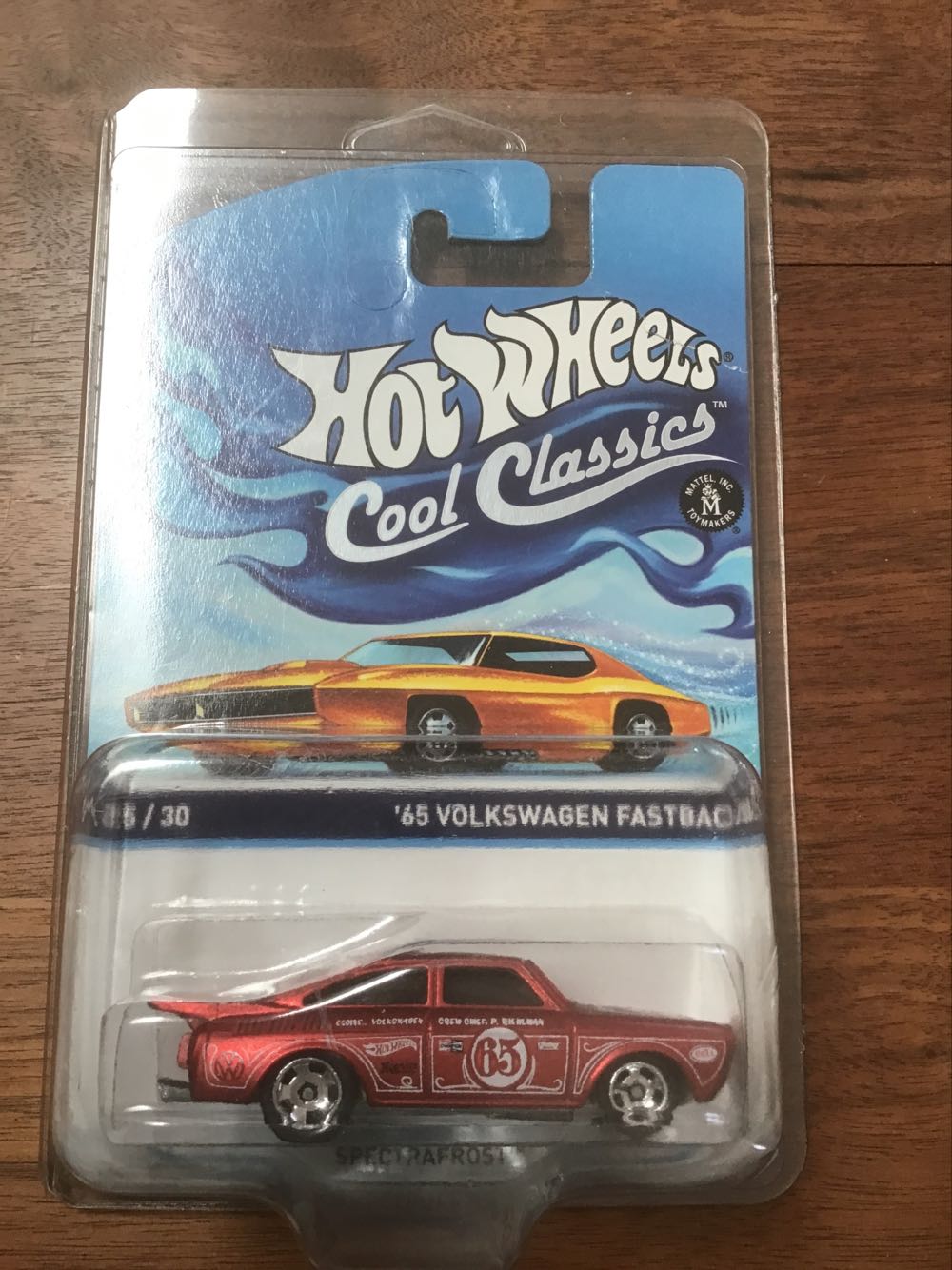 Hot Wheels Cool Classics: ’65 Volkswagen Fastback - Hot Wheels - Cool Classics toy car collectible - Main Image 3