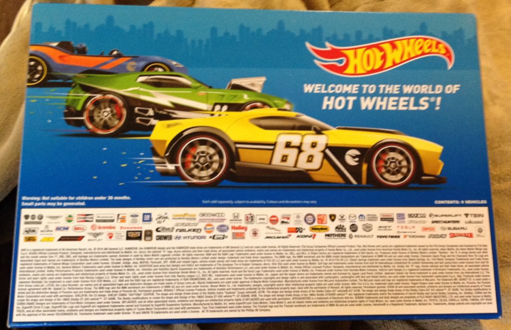 Hot Wheels Gift Pack - 10 Pack Exclusive toy car collectible - Main Image 2