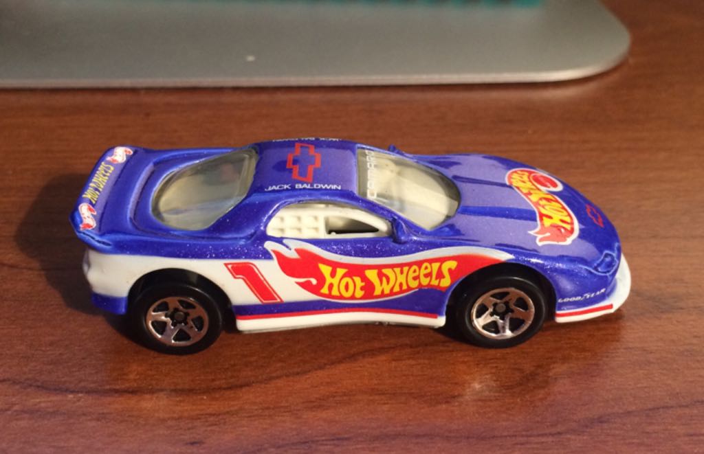 T-Machines Leo In At 3