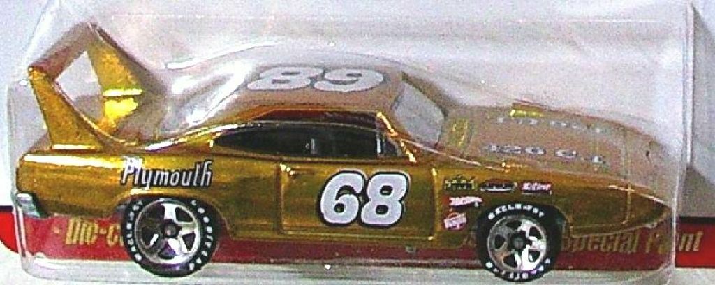 ’70 Plymouth Superbird - 2007 Hot Wheels Classics Series 3 toy car collectible - Main Image 2