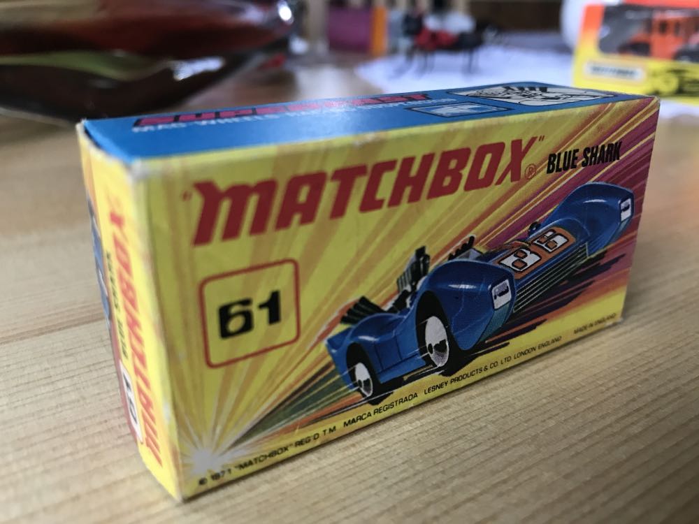 Blue Shark - Matchbox 1-75 Superfast toy car collectible - Main Image 3
