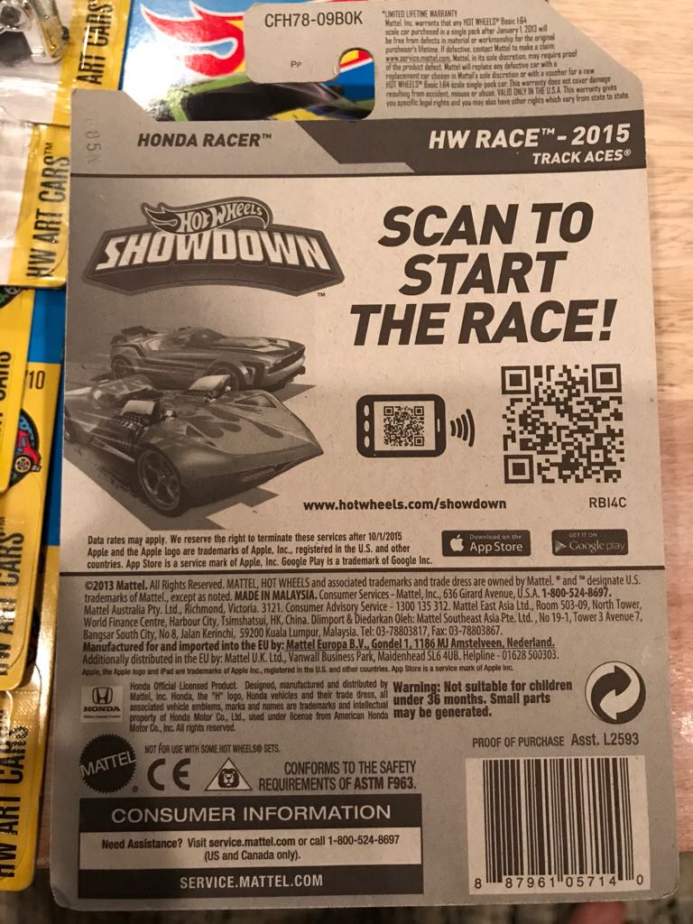 Honda Racer - 2015 HW Race - Track Aces toy car collectible - Main Image 2