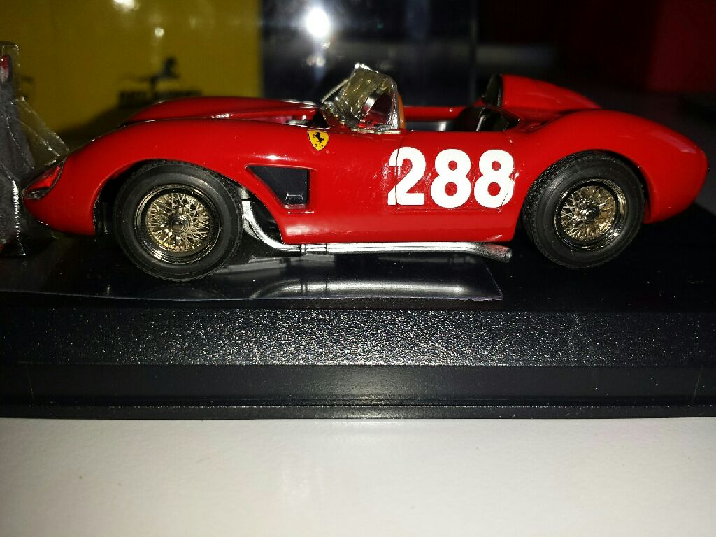 1956 Ferrari 500 TRC Sport  toy car collectible - Main Image 2