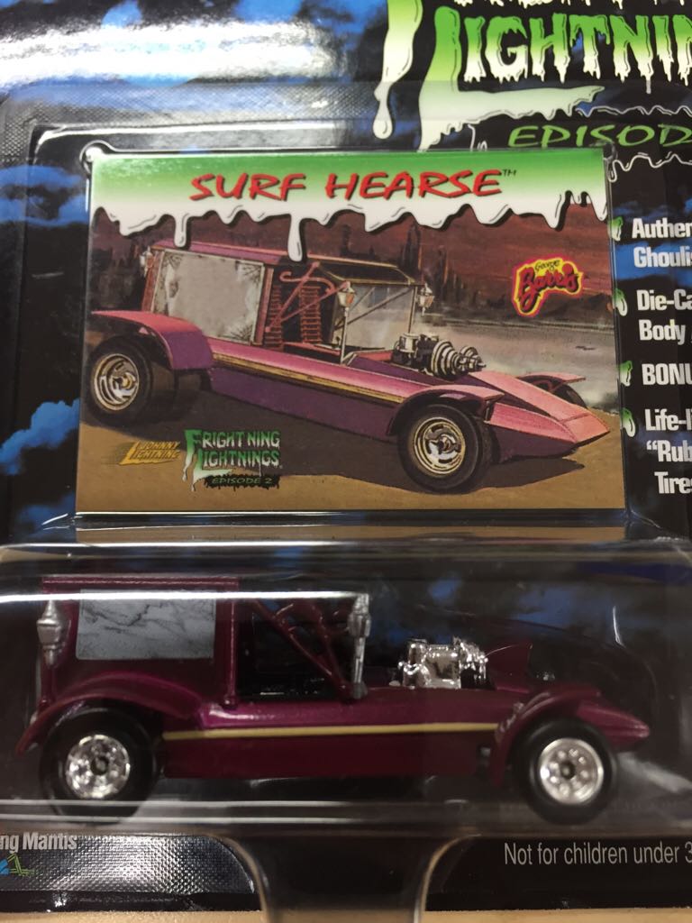 Surf Hearse - Frightning Lightnings Episode 2 toy car collectible - Main Image 2