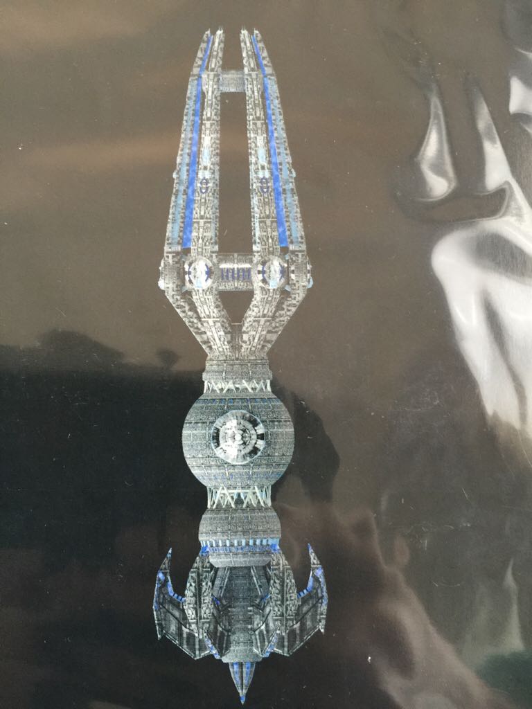 Temporal Weapon Ship - The Official Starships Collection toy car collectible - Main Image 2