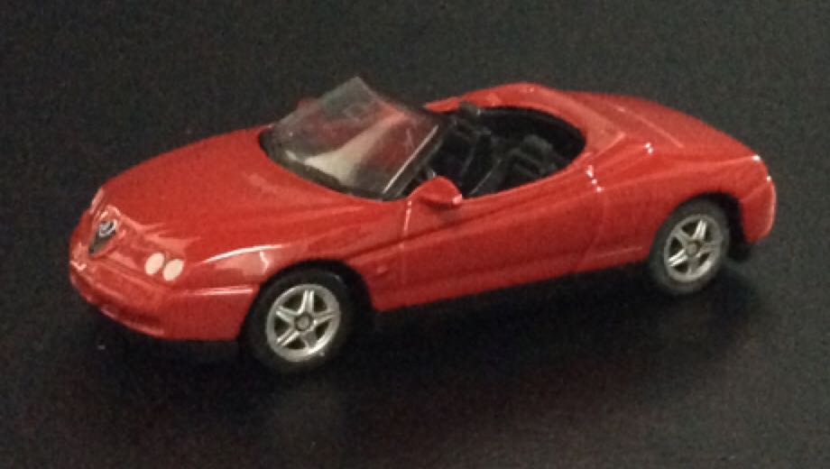 Alfa Romero Spider - Welly toy car collectible - Main Image 1