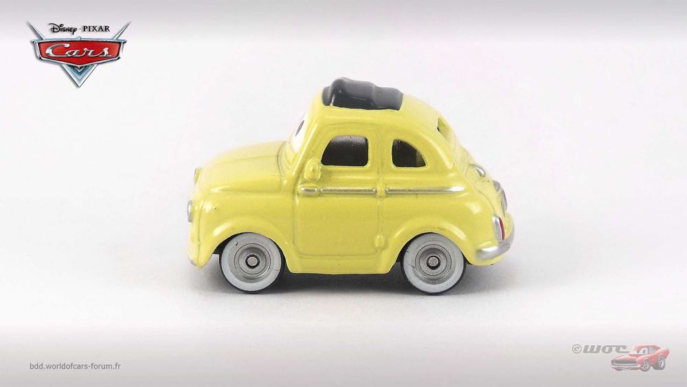 Luigi - (2022 - Cars 2022-2024) SINGLES - WHITE (104) toy car collectible - Main Image 4