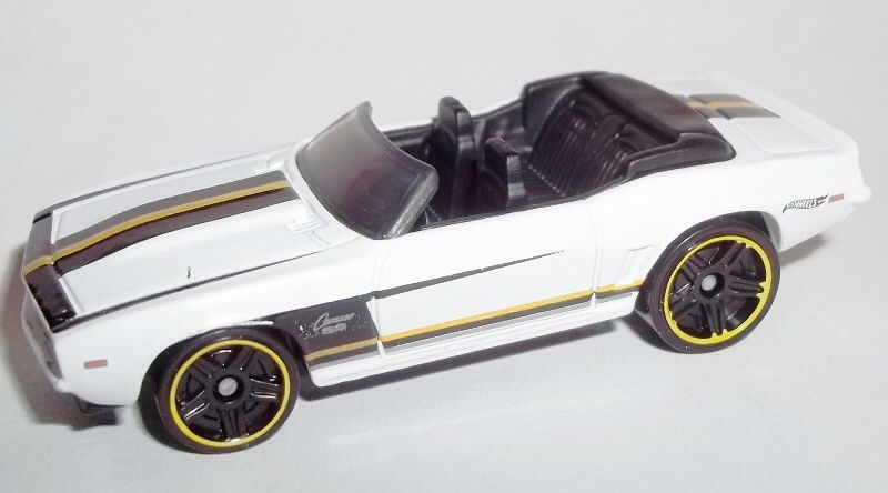 ’69 Camaro Convertible - HW Workshop - Then and Now toy car collectible - Main Image 2