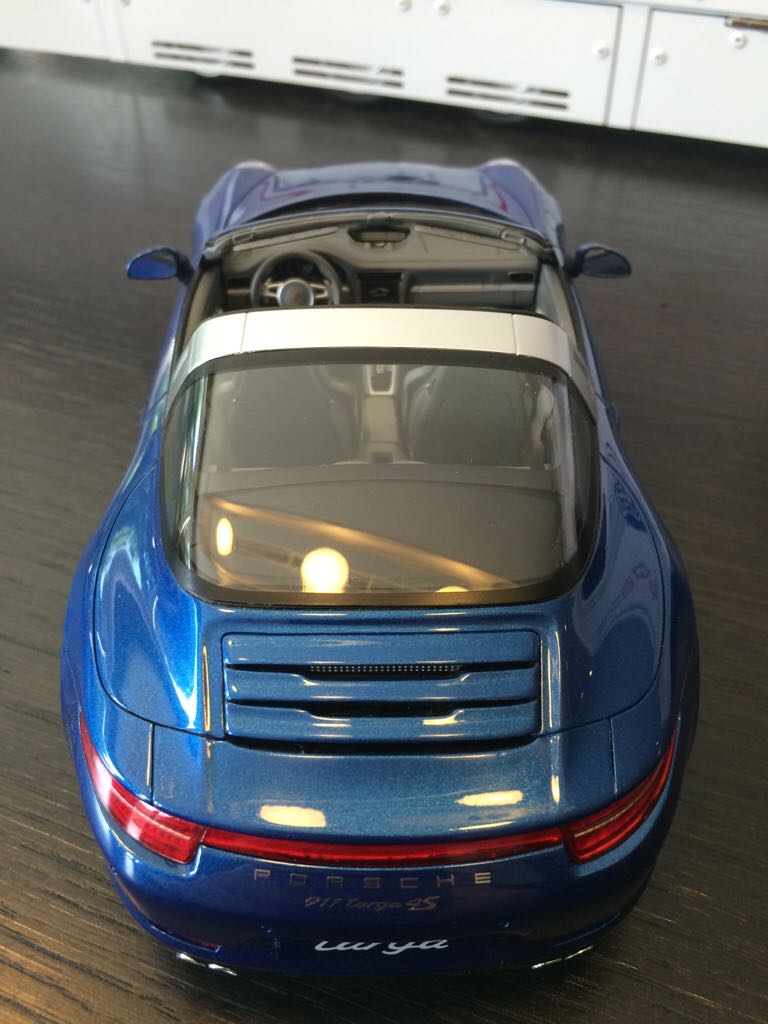 P991 Targa4s - Gt Spirit toy car collectible - Main Image 2