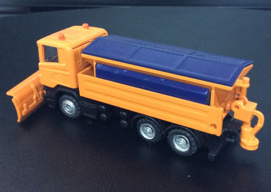 Scania P380 Snow Remover - Maquinaria Para Construcción toy car collectible - Main Image 2