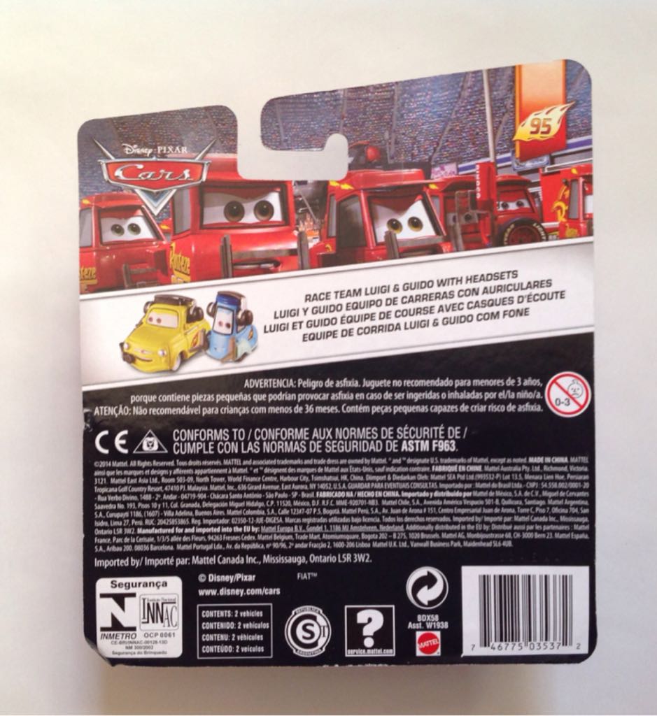 Race Team Luigi & Guido with Headsets - 95 Pit Crew toy car collectible - Main Image 2