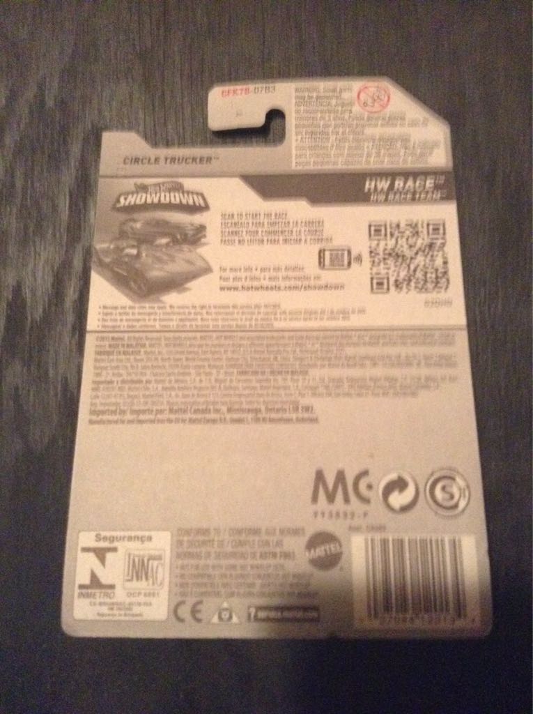 Circle Trucker - ’15 HW Race toy car collectible - Main Image 2